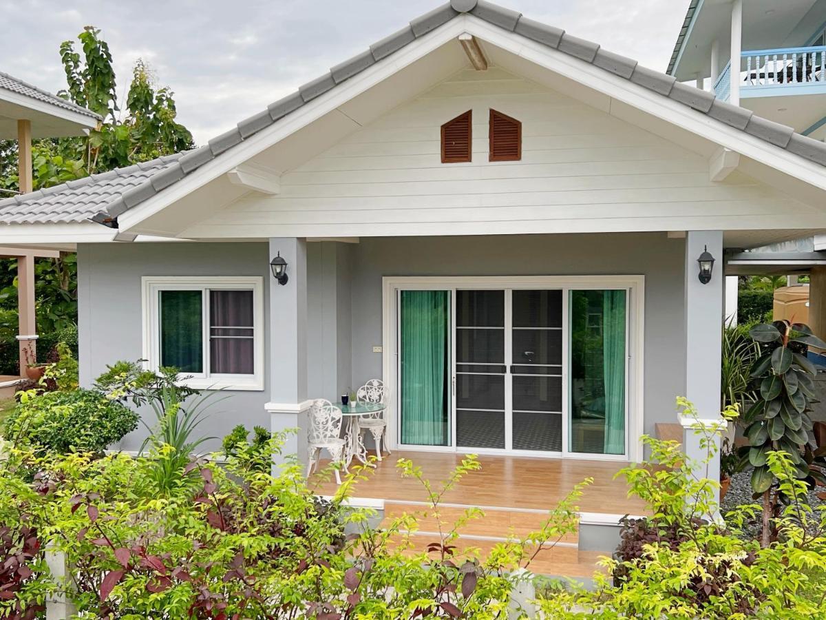 New Home Gบ้านเดี่ยวสร้างใหม่ ใกล้ทะเล ตัวเมืองระยอง Ban Chak Phai Ngoại thất bức ảnh