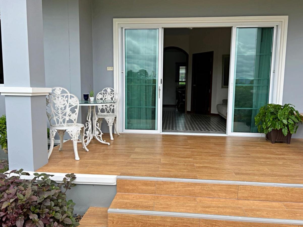 New Home Gบ้านเดี่ยวสร้างใหม่ ใกล้ทะเล ตัวเมืองระยอง Ban Chak Phai Ngoại thất bức ảnh